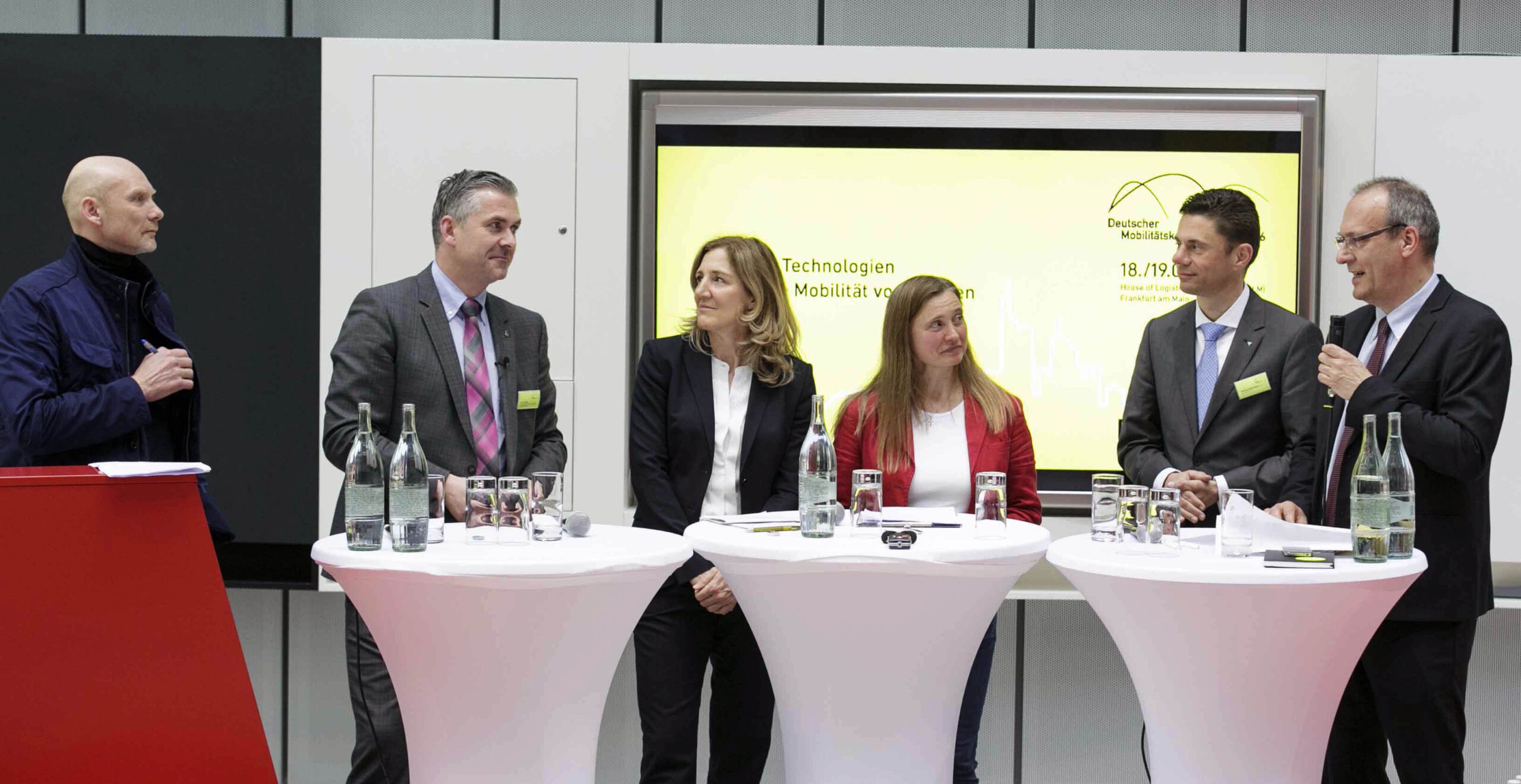Ethik der Mobilität, Stephan Rammler, Sabine Nallinger, Brigitta Hermann, Thomas Biedermann . Jürgen Schultheis, Mobilität, Verkehr, Aviation, Nachhaltigkeit, Planetare Belastungsgrenzen, Klimawandel, Frankfurter Rundschau, House of Logistics and Mobility, HOLM GmbH, Verkehrskontor FrankfurtRheinMain, Ethik, Verantworung, Gerechtigkeit, Moderation, Vortrag