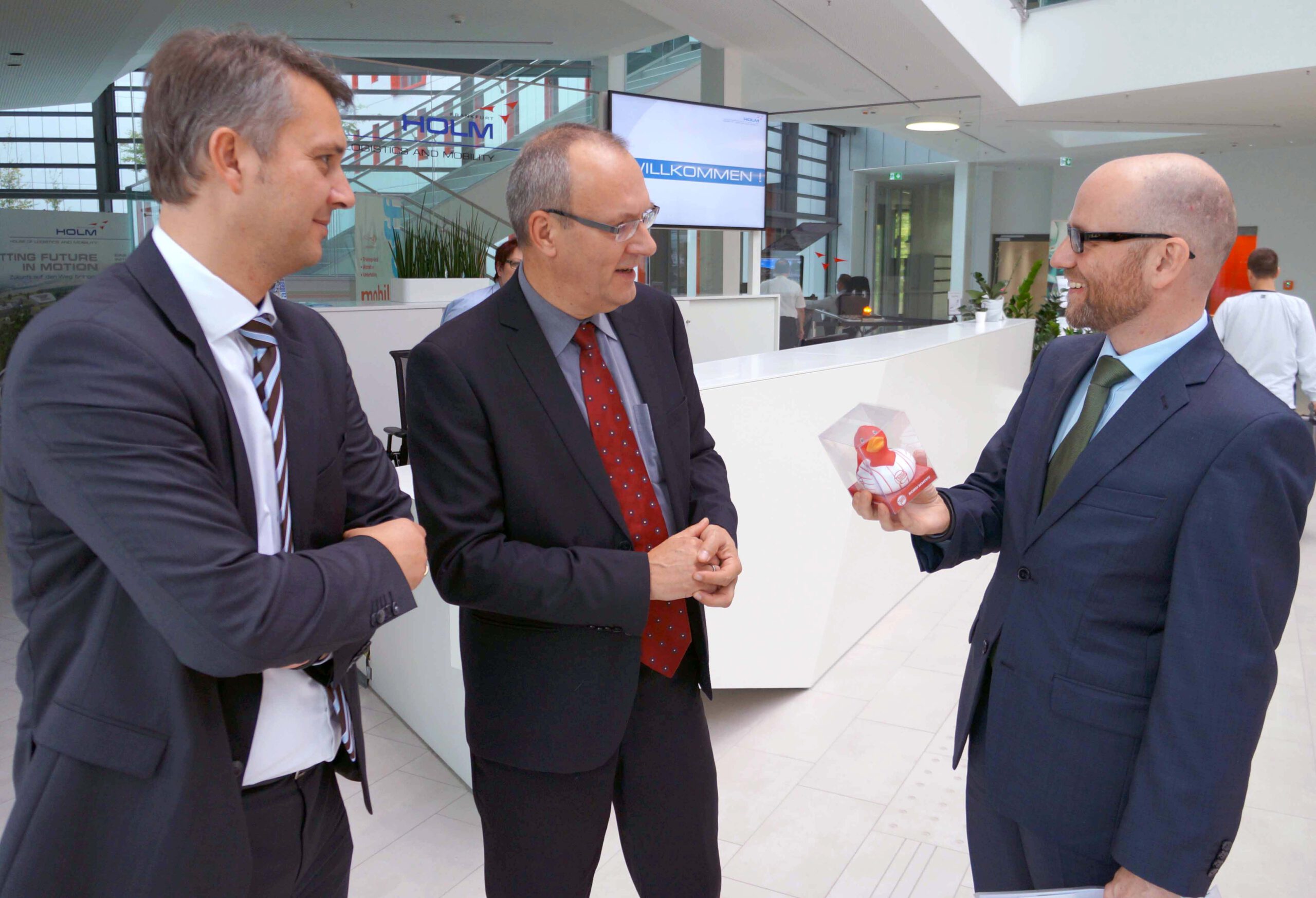 Peter Tauber, OFC, CDU, Jürgen Schultheis, Mobilität, Verkehr, Aviation, Nachhaltigkeit, Planetare Belastungsgrenzen, Klimawandel, Frankfurter Rundschau, House of Logistics and Mobility, HOLM GmbH, Verkehrskontor FrankfurtRheinMain, Ethik, Verantworung, Gerechtigkeit, Moderation, Vortrag
