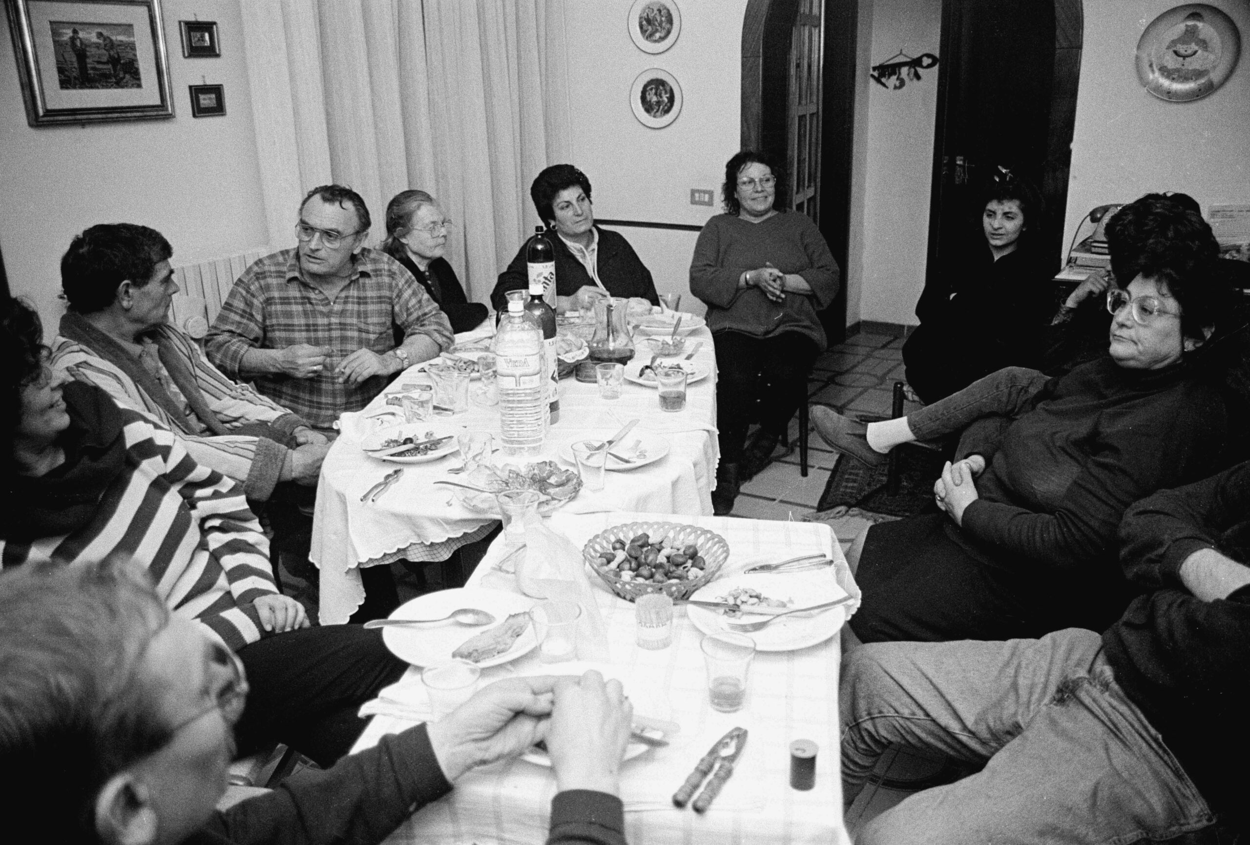 Albanien, Hani Hotit, Revolution, Jürgen Schultheis, Frankfurter Rundschau, Fran Pepaj, Stella Pepa