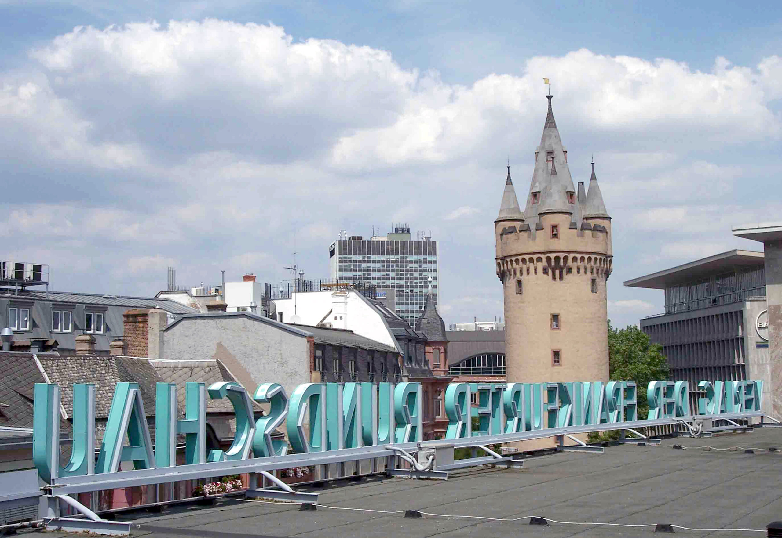 Frankfurter Rundschau, Frankfurts Runde Ecke, FR, Eschenheimer Tor, Frankfurt, Jürgen Schultheis. Christian Thomas.