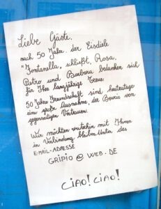 Frankfurter Rundschau, Frankfurts runde Ecke, Frankfurt am Main, Tageszeitung, Werner Holzer, Roderich Reifenrath, Jochen Siemens, Hans-Helmuth Kohl, Horst Wolf, Journalismus, Jürgen Schultheis, Christian Thomas, Medien