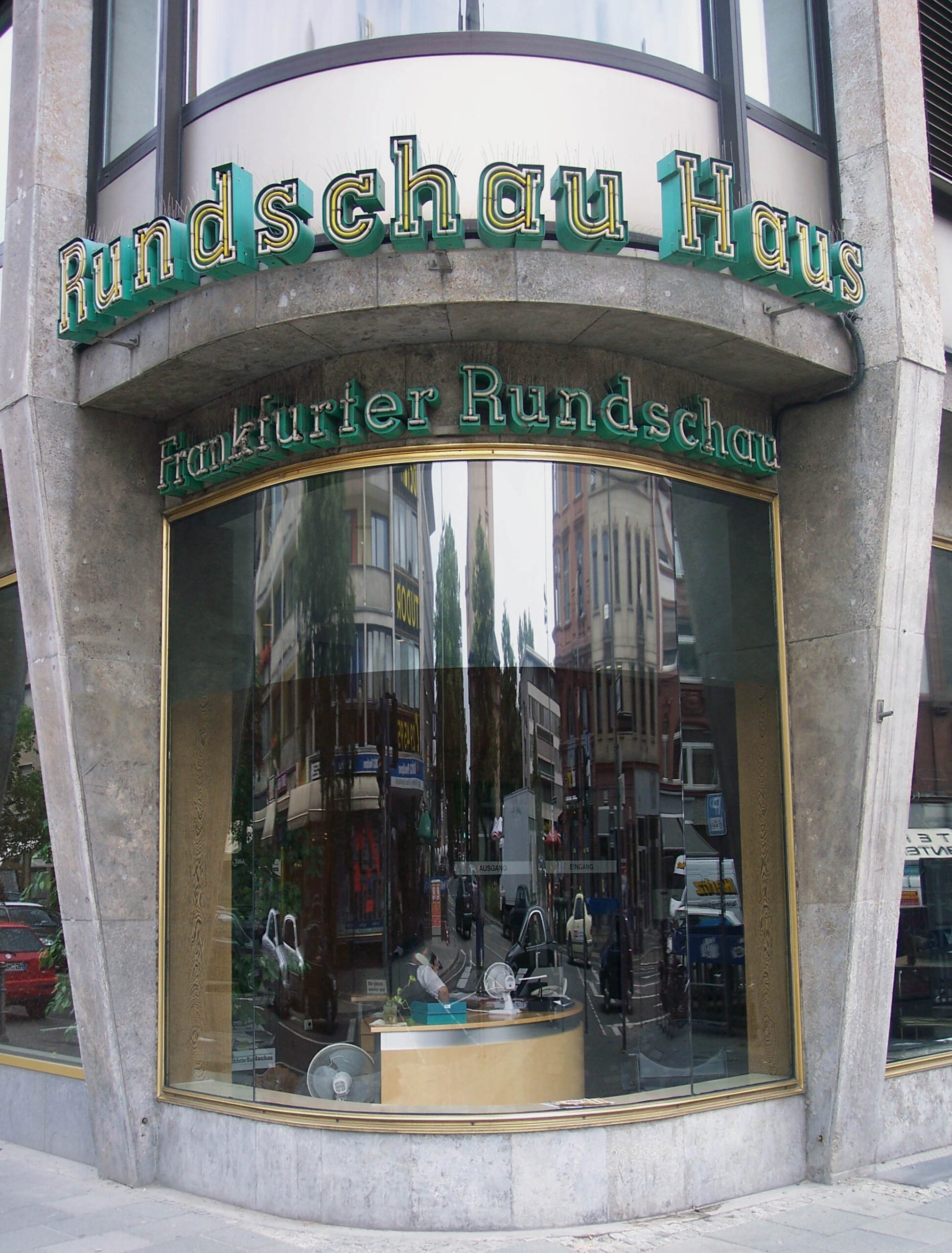 Frankfurter Rundschau, FR, Frankfurt, Frankfurts runde Ecke, Jürgen Schultheis
