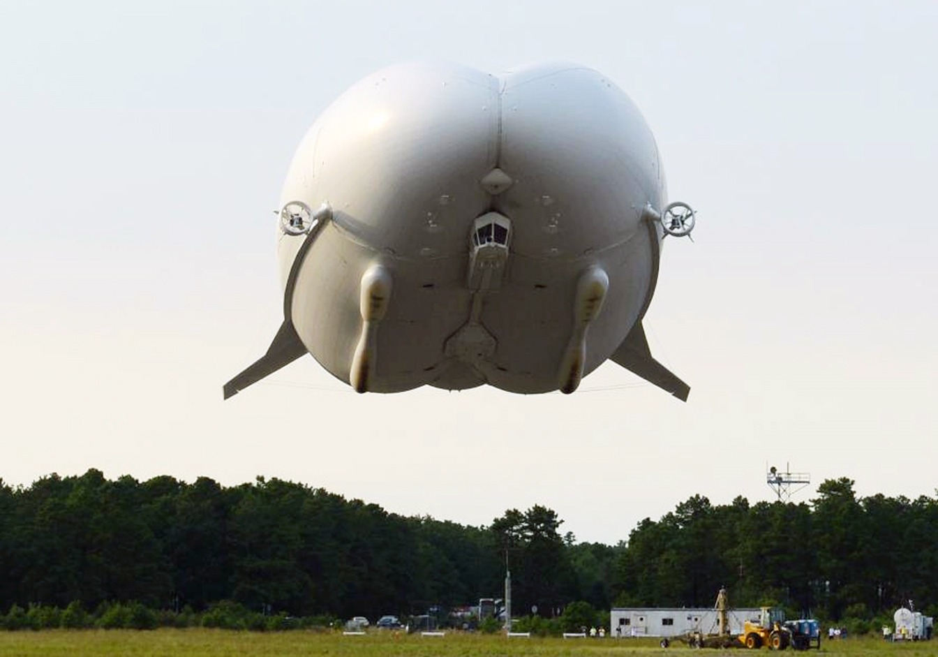 Luftschiffe, Luftmobilität, Hybrid Airships, Hybrid Air Vehicles, Flying Whales, Luftverkehr, Aviation, Klimawandel, Resilienz, Prof Stephan Rammler, Tourismus, Logistik, Jürgen Schultheis, Verkehrskontor FrankfurtRheinMain, Eurotopia